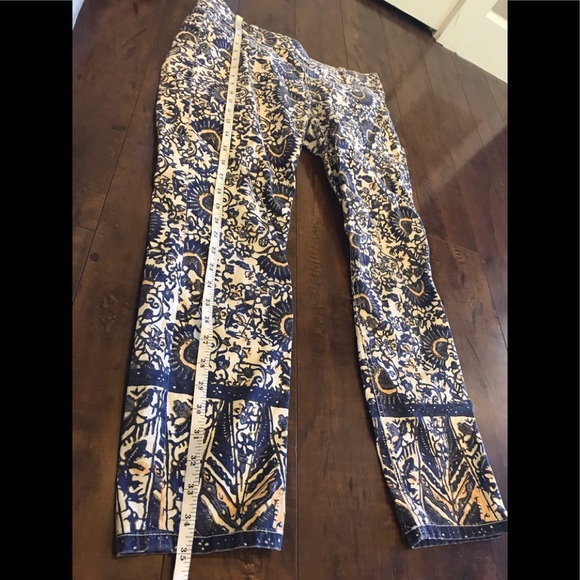 Tory Burch Paisley Blue White and Peach Capris Pants - Picture 10 of 14